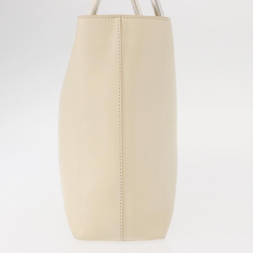 PRADA Hand Bag Leather White Auth 156869 - Picture 3 of 16